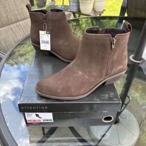 Attention women’s boots  Mattie